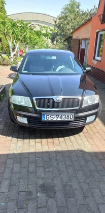 Skoda Octavia cena 7999 przebieg: 271500, rok produkcji 2006 z Słupsk małe 106